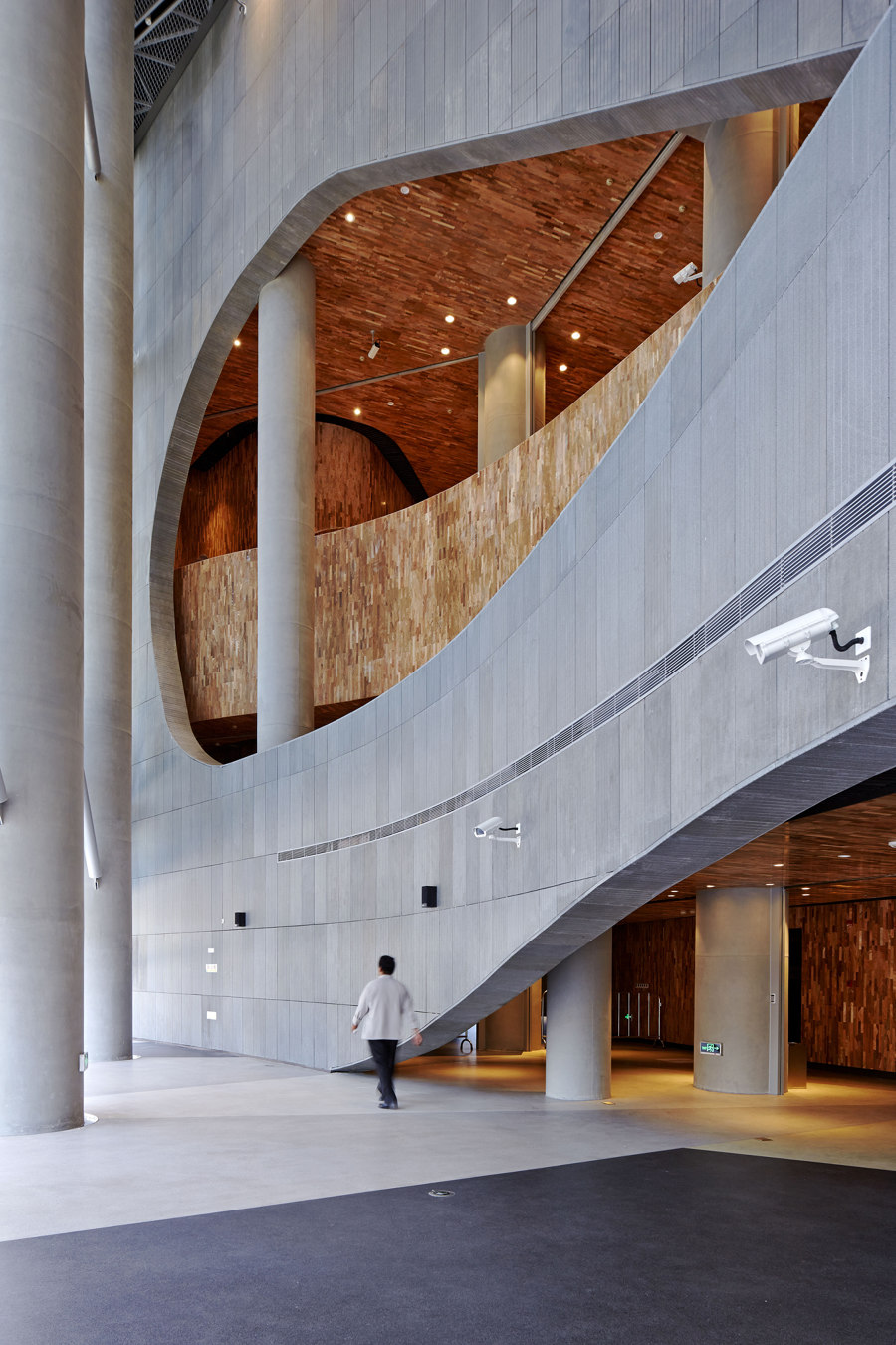 Shanghai Hongqiao Performing Arts Center di BAU Brearley Architects + Urbanists | Musei