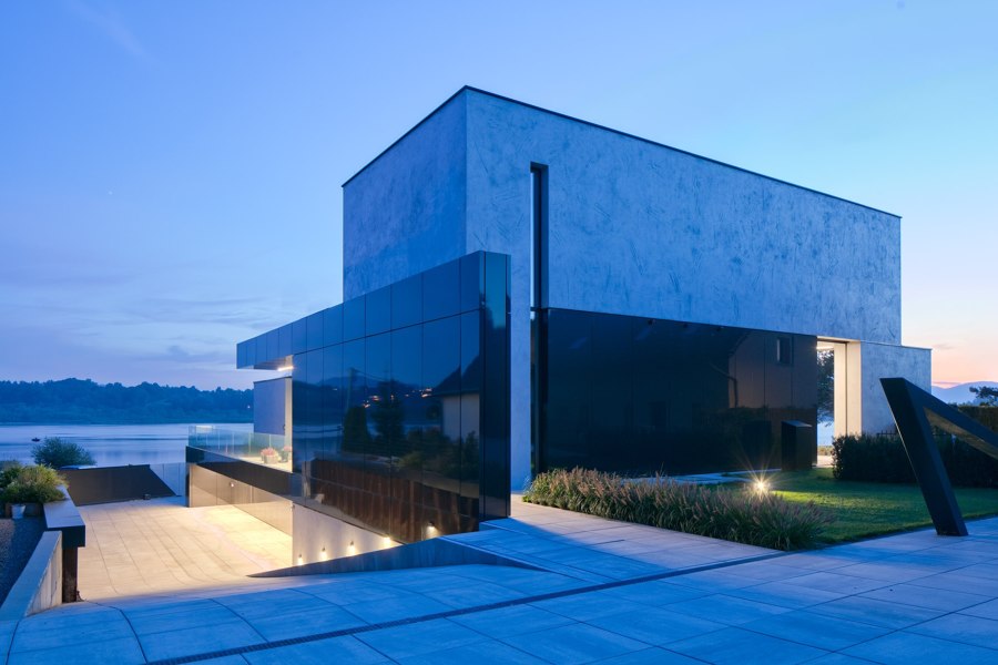 RE: LAKESIDE HOUSE von Reform Architekt | Einfamilienhäuser