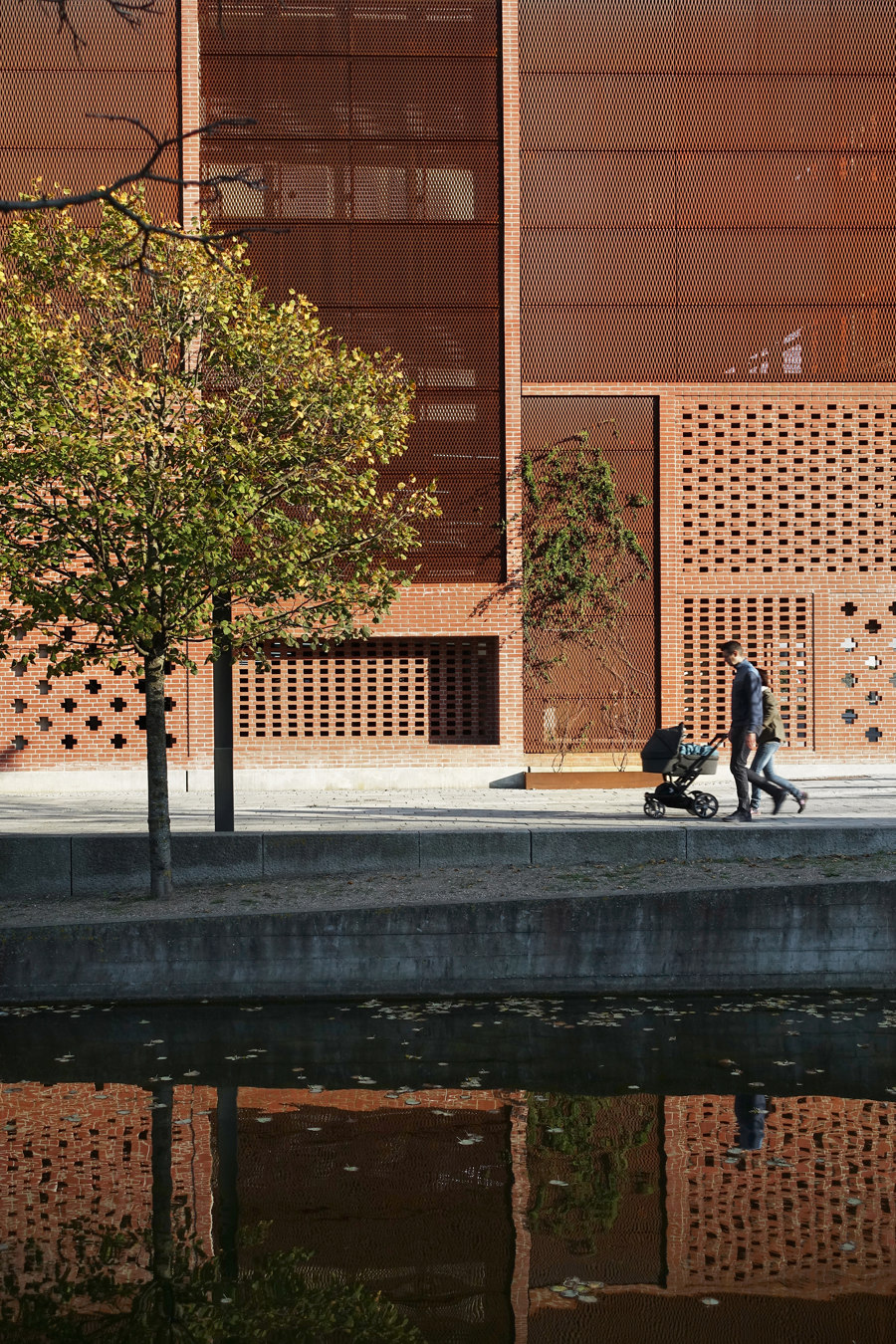 Parking House Ejler Bille de JAJA Architects | Construcciones Industriales