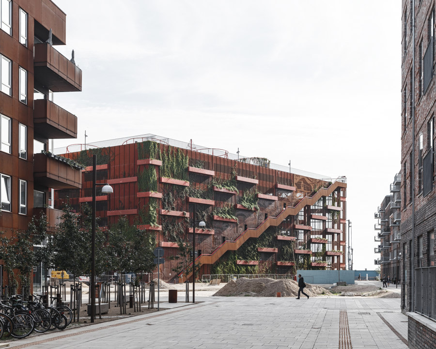Parking House + Konditaget Lüders di JAJA Architects | Parchi
