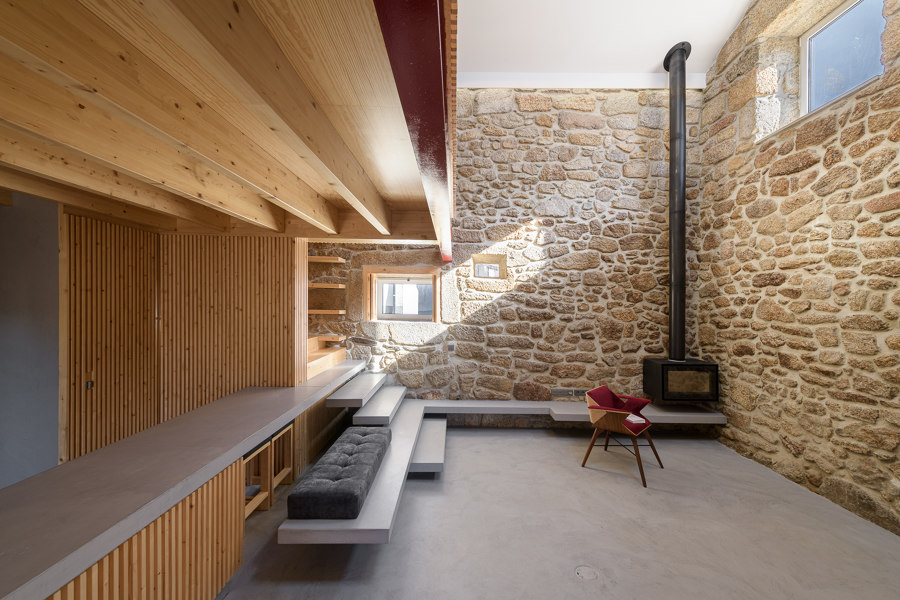 Rural House In Portugal de HBG Architects | Maisons particulières