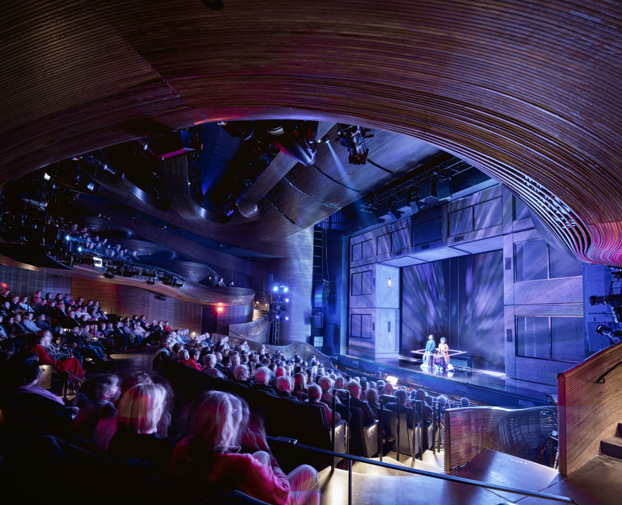 Coca-Cola Stage at the Alliance Theatre di Trahan Architects | Teatri