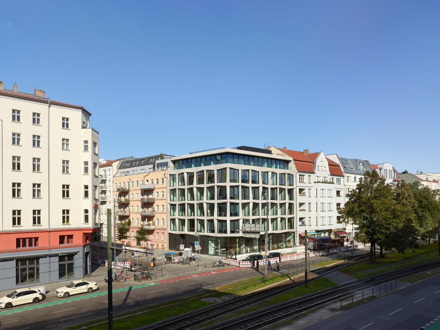 Greifswalder Straße de Tchoban Voss architects | Edificio de Oficinas