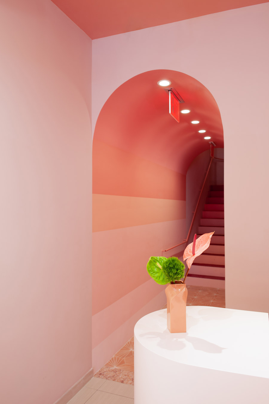 Glam Seamless in Soho von Sergio Mannino Studio | Shop-Interieurs