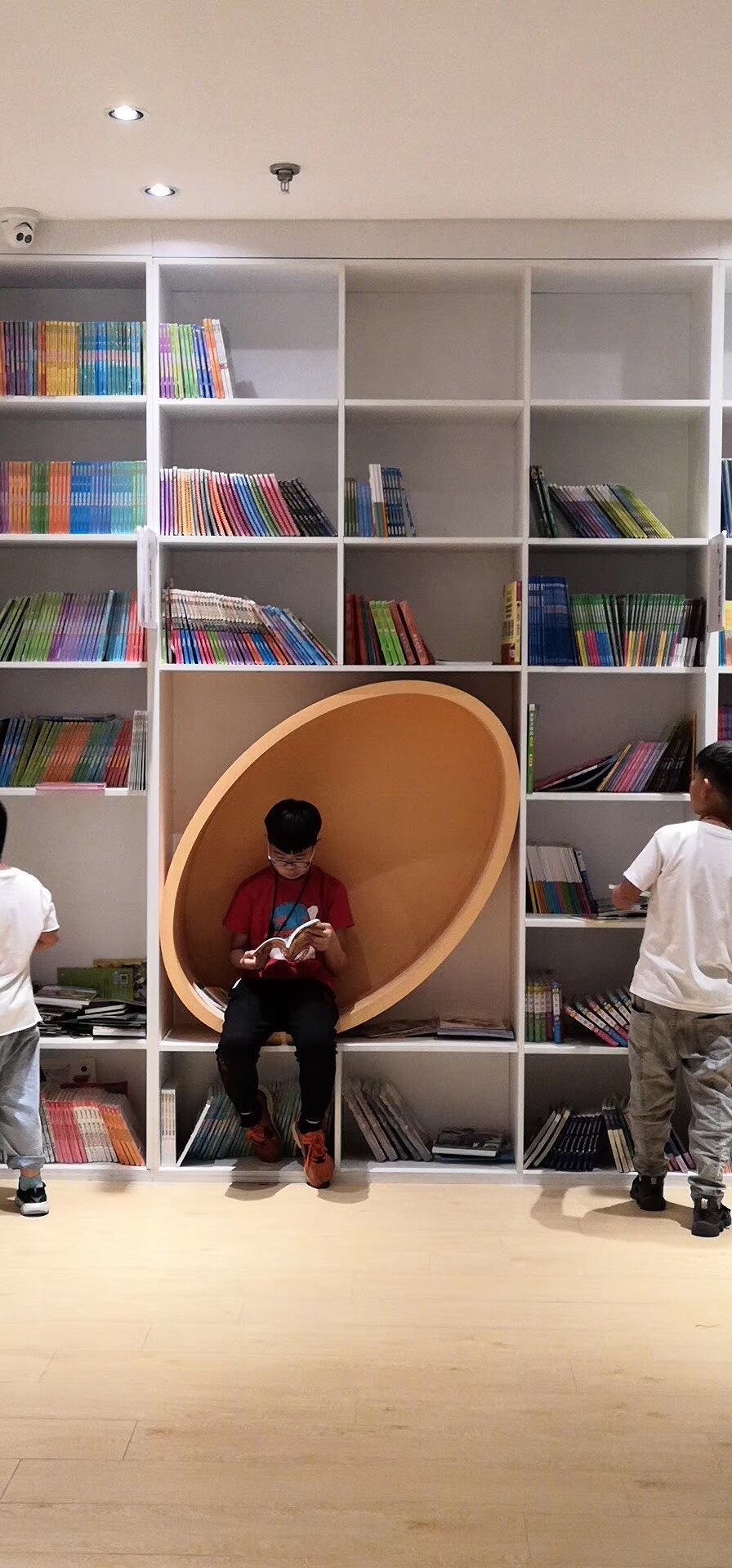 Yuanping Meijing Bookstore di y.ad studio | Negozi - Interni