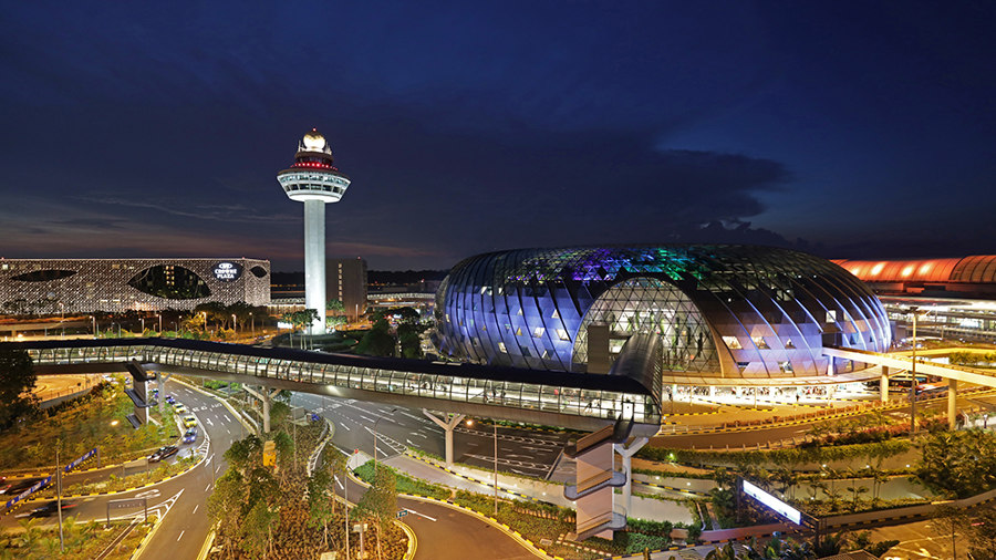 Jewel Changi Airport by LPA: Lighting Planners Associates | Parks