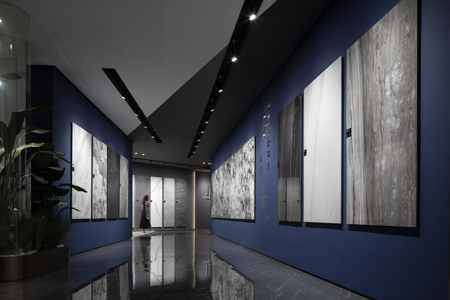 I.T CERAMICHE Headquarters & Exhibition Hall di Foshan Topway Design | Spazi ufficio