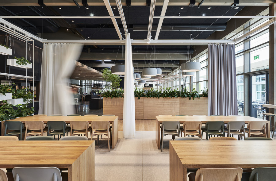 Viessmann Allendorf staff restaurant by blocher partners | Restaurant interiors