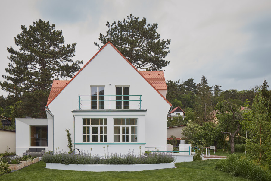 The Fountain Villa by Mjölk architekti | Detached houses