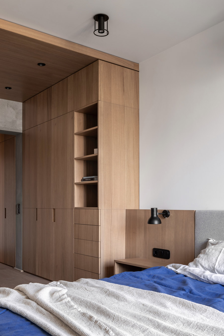 Zarichnyy Apartment de FILD Design Thinking Company | Pièces d'habitation