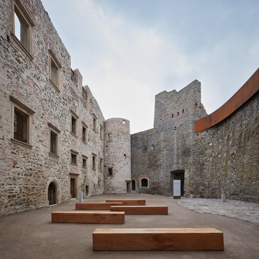 Helfštýn Castle Palace Reconstruction by atelier-r | Museums