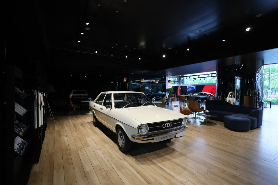 Audi Hong Kong Flagship Showroom de BoConcept | Références des fabricantes