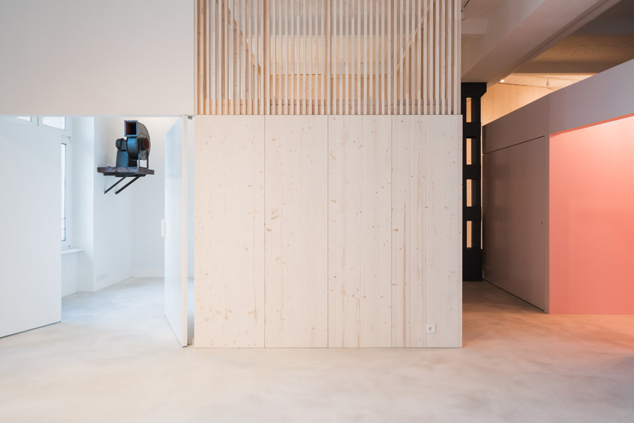 SCH52 Loft von Batek Architekten | Wohnräume