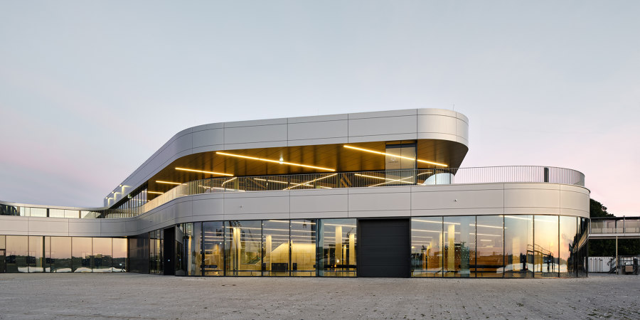 New Cruise Terminal Kiel di einszueins architektur | Costruzioni infrastrutturali