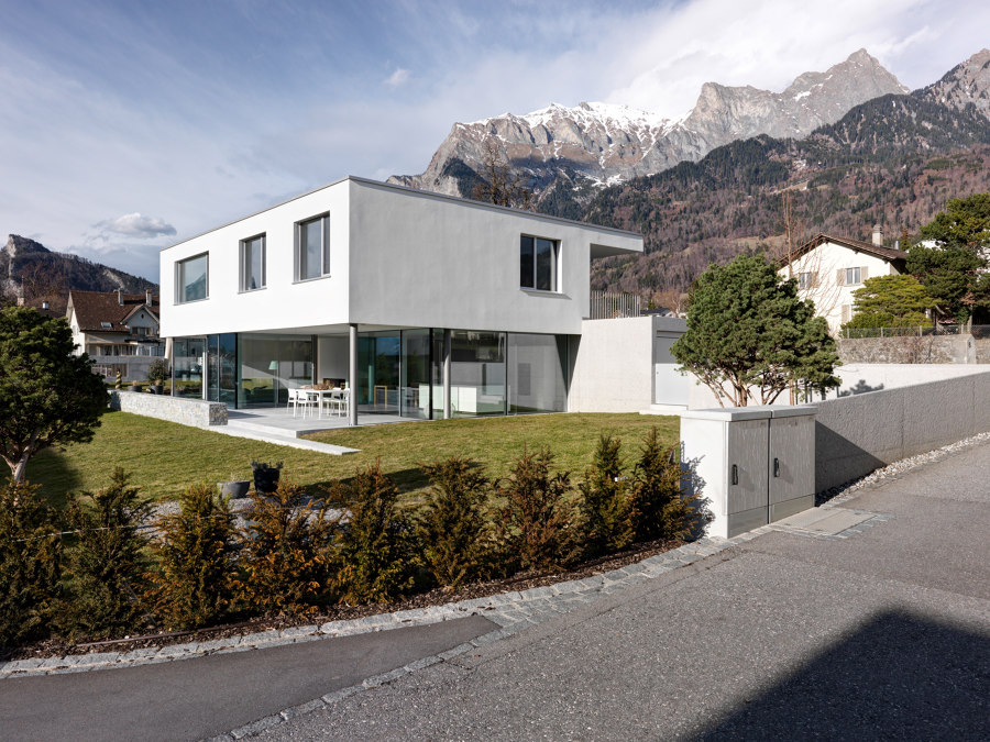 The House With The Pear Tree von Cavigelli & Associates | Einfamilienhäuser