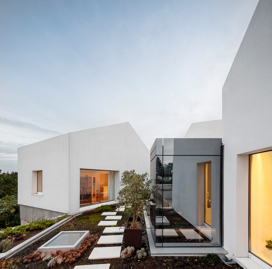 Casa Rio by Paulo Merlini Architects | Detached houses