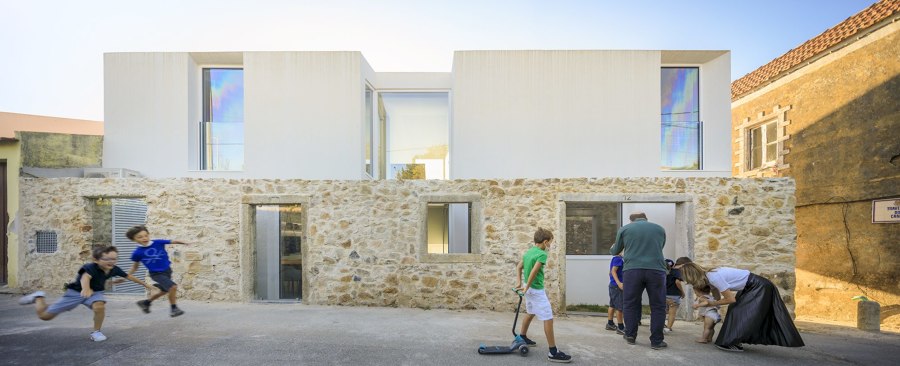 Mafra House de João Tiago Aguiar Arquitectos | Maisons particulières