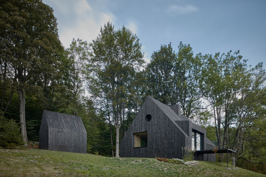 Cottage Pod Bukovkou de Mjölk architekti | Casas Unifamiliares