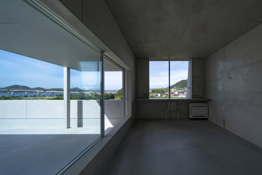House in Mukainada von Kazunori Fujimoto Architect & Associates | Einfamilienhäuser