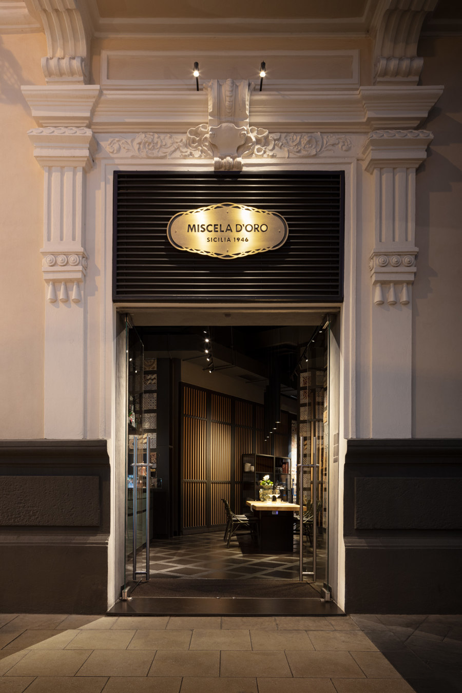 Miscela d'Oro - Messina by Lissoni & Partners | Restaurant interiors