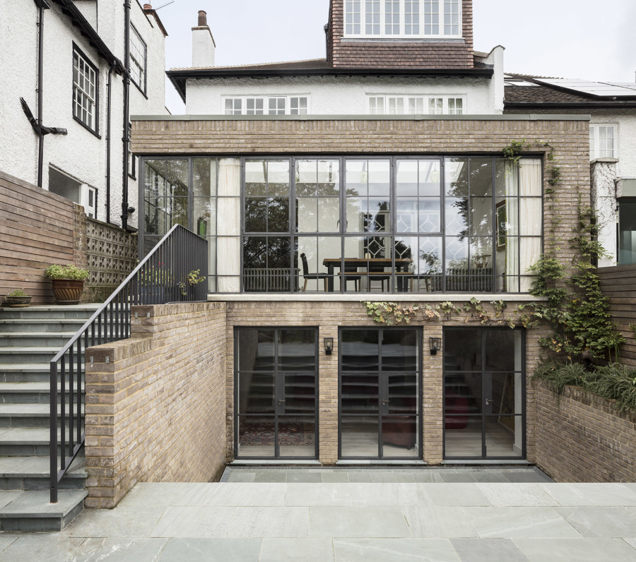 Cholmeley Park von Charles Tashima Architecture | Zweifamilienhäuser
