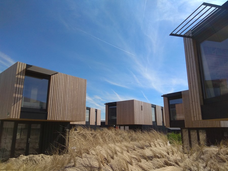 Qurios Zandvoort by 2by4-architects | Hotels