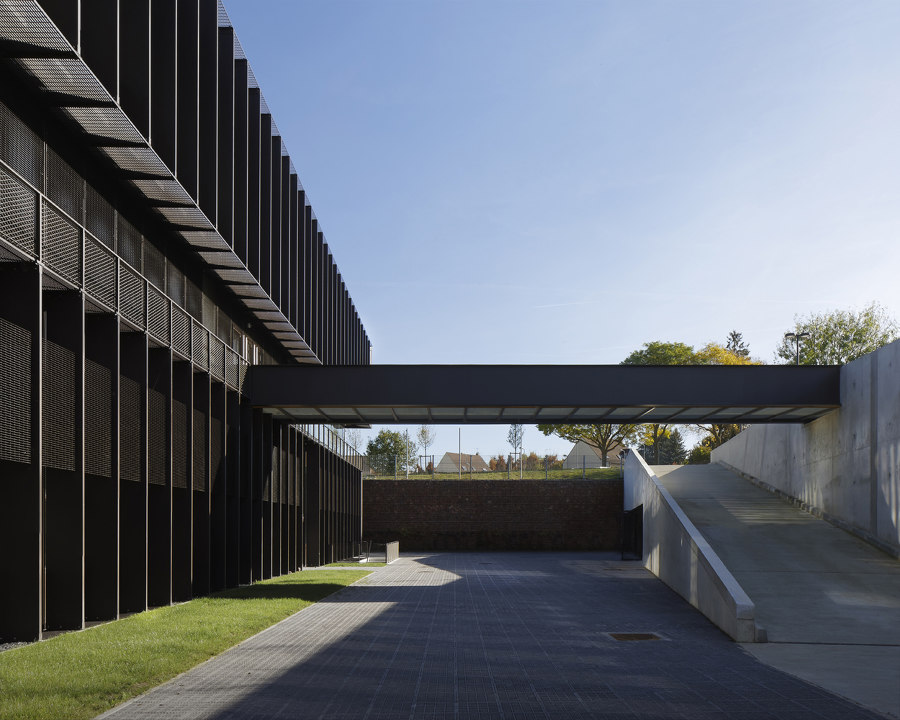Léonard de Vinci Technical College by TANK Architectes + COSA | Universities