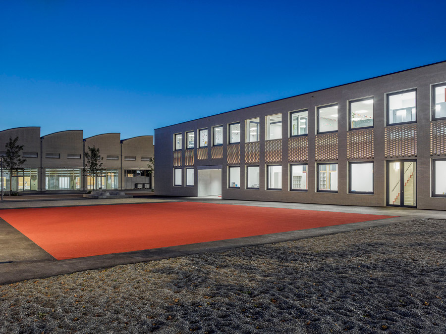 Primary School Weissenstein de lightsphere | Écoles