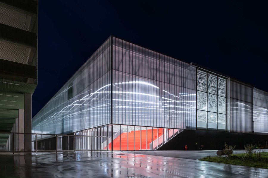 MEETT Toulouse Exhibition and Convention Centre de OMA | Trade fair & exhibition buildings