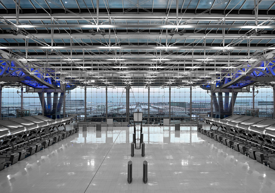 Passenger Terminal Complex Suvarnabhumi Airport di Jahn | Costruzioni infrastrutturali