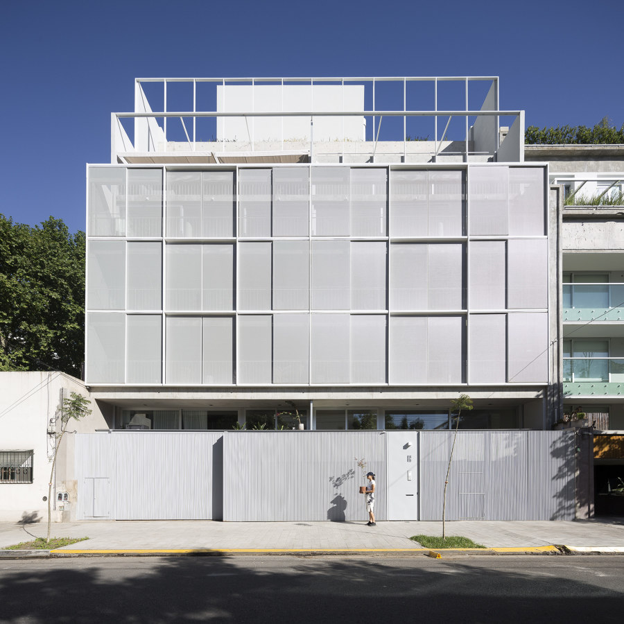 Housing Building Sucre 812 de Ana Smud | Adosados