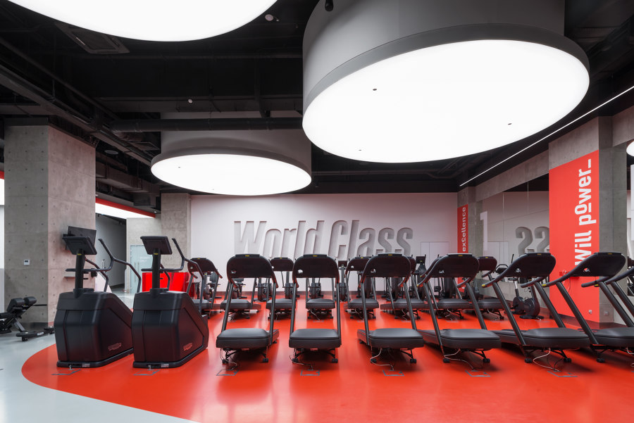 Fitness Club / WORLD CLASS Alekseevskaya von VOX Architects | Spa Anlagen