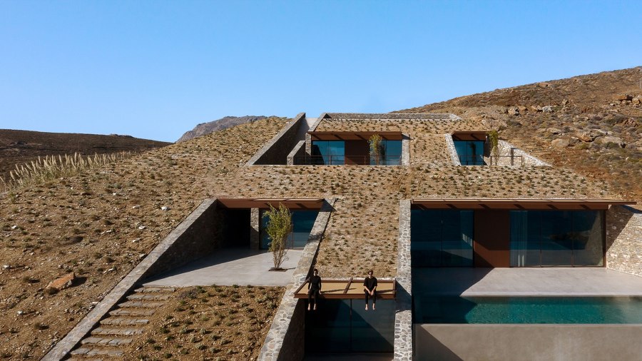 Ncaved House von Mold Architects | Einfamilienhäuser