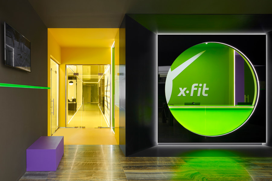 Sports Club X-FIT // Transformation miracles di VOX Architects | Inmpianti SPA