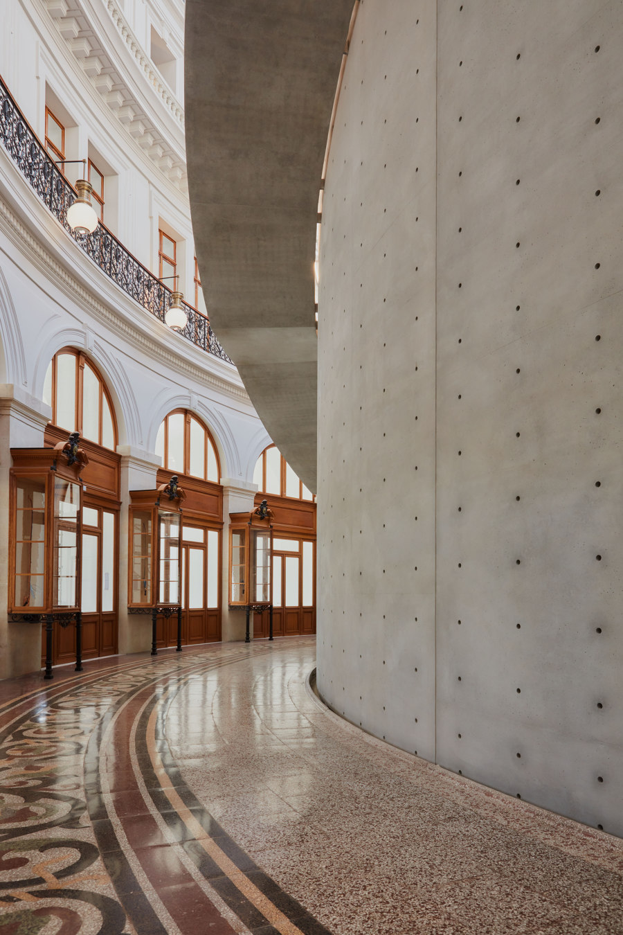 La Bourse de Commerce von Tadao Ando Architect & Associates + NeM Architectes + Pierre-Antoine Gatier | Verwaltungsgebäude
