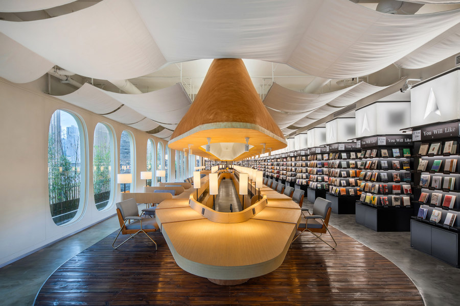 Guga Books | Shop interiors | WT Architects