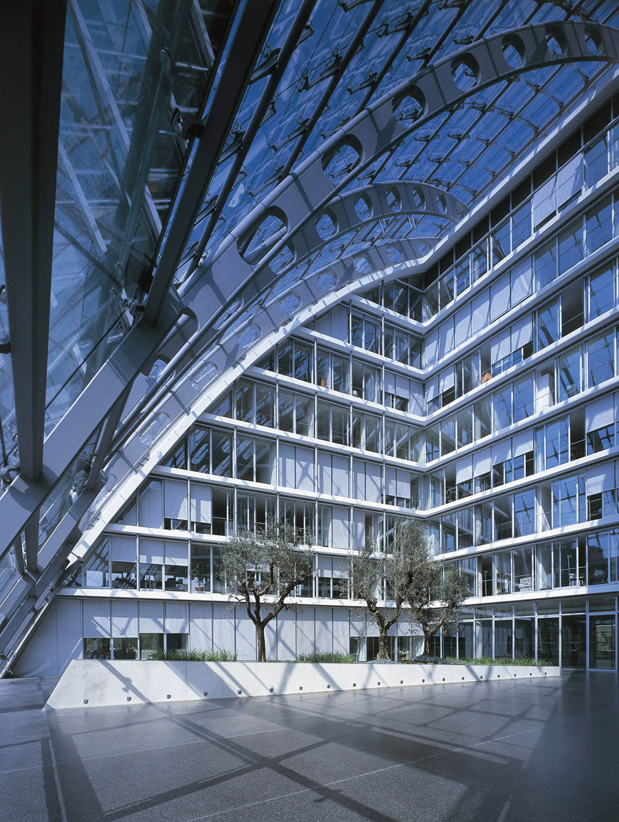 Berliner Bogen Office Building de Hadi Teherani | Immeubles de bureaux
