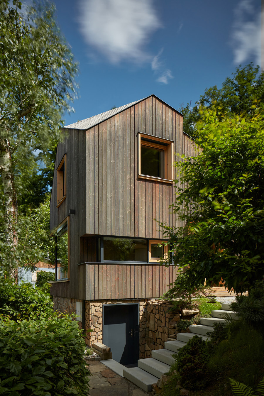 Cottage Inspired by a Ship Cabin von Prodesi/Domesi | Einfamilienhäuser