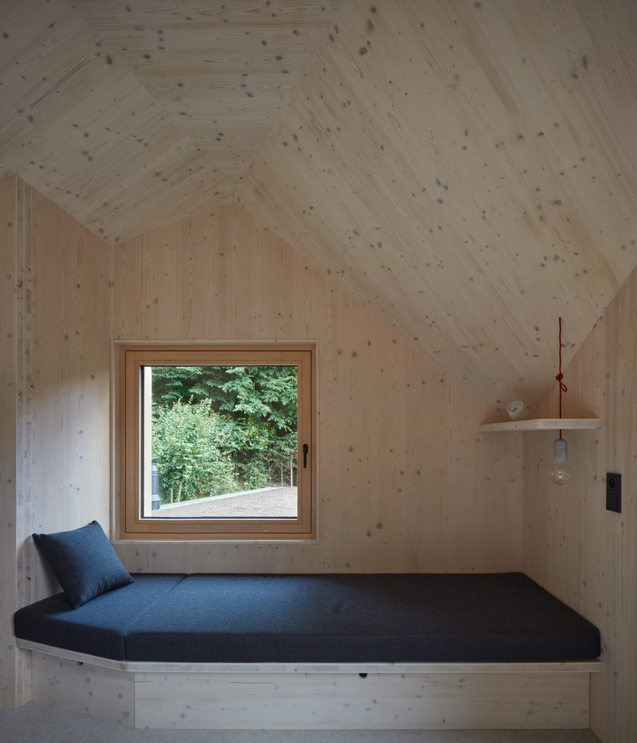 Cottage Inspired by a Ship Cabin de Prodesi/Domesi | Maisons particulières