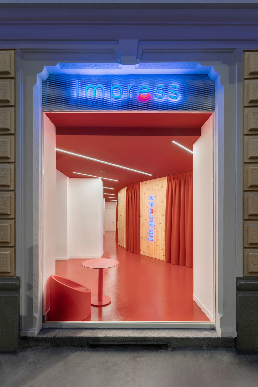 Impress Milano by Raul Sanchez Architects | Doctors' surgeries