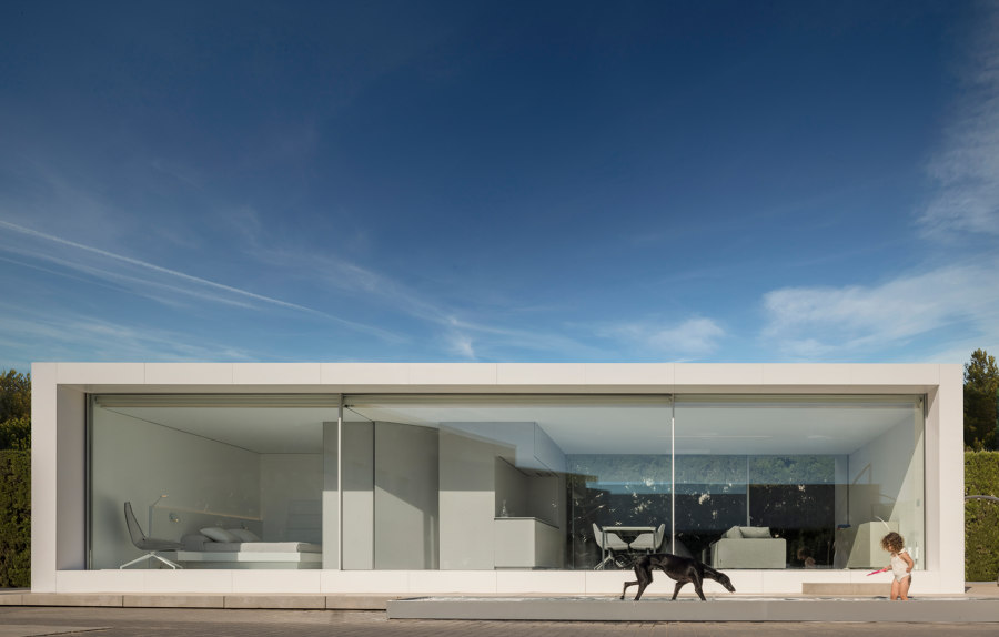 NIU N70 by Fran Silvestre Arquitectos | Detached houses