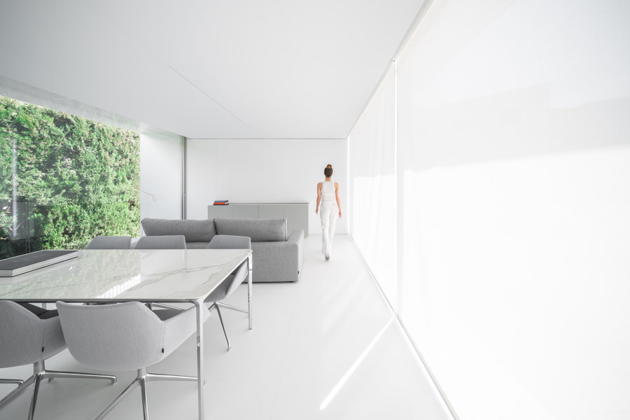 NIU N70 بواسطة Fran Silvestre Arquitectos |  منازل منفصلة