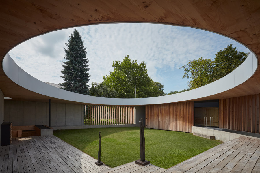 Internal Landscape Villa von Atelier Štepán | Einfamilienhäuser