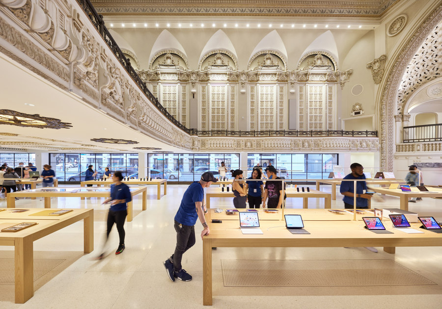 Apple Tower Theatre by Foster + Partners | Shop interiors