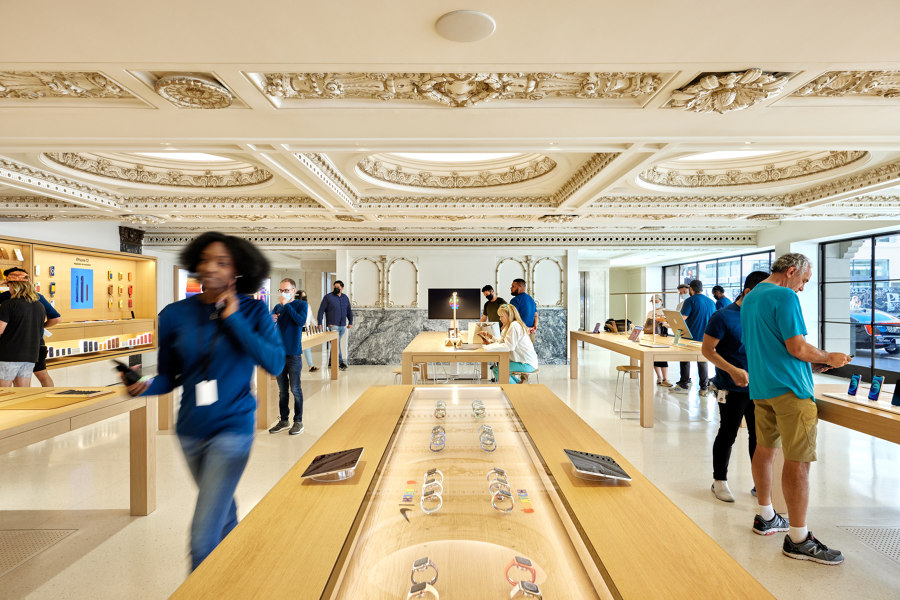 Apple Tower Theatre by Foster + Partners | Shop interiors