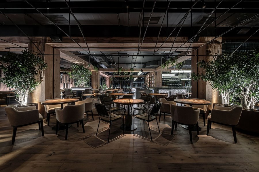 Par Bar 3 de Yodezeen architects | Diseño de restaurantes