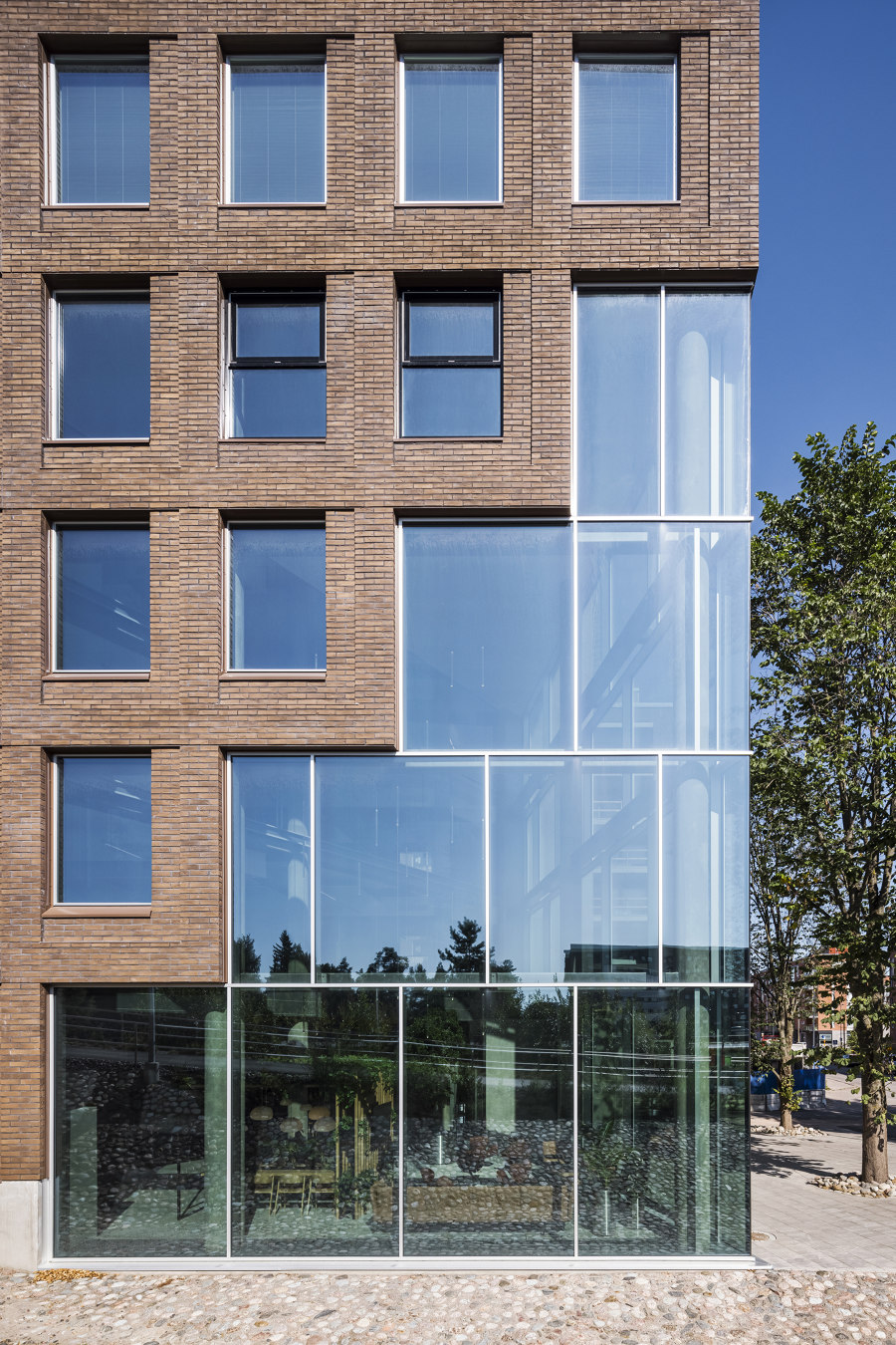 The Loft House Offices di Parviainen Architects | Edifici per uffici