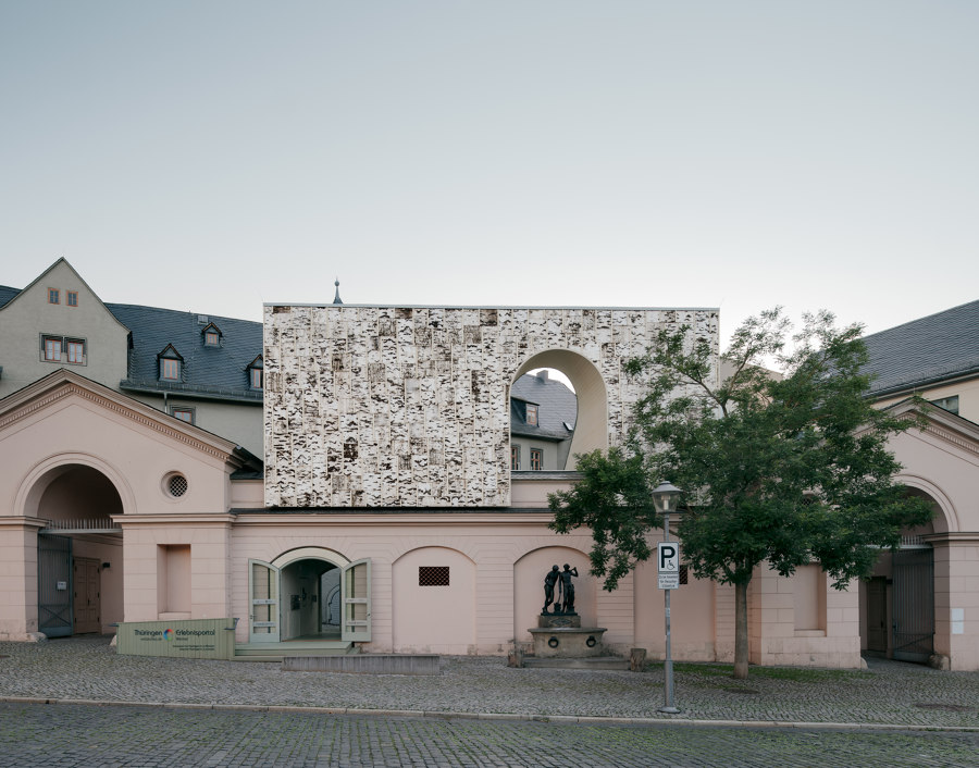 Portal at the Stadtschloss by Helga Blocksdorf Architektur | Temporary structures