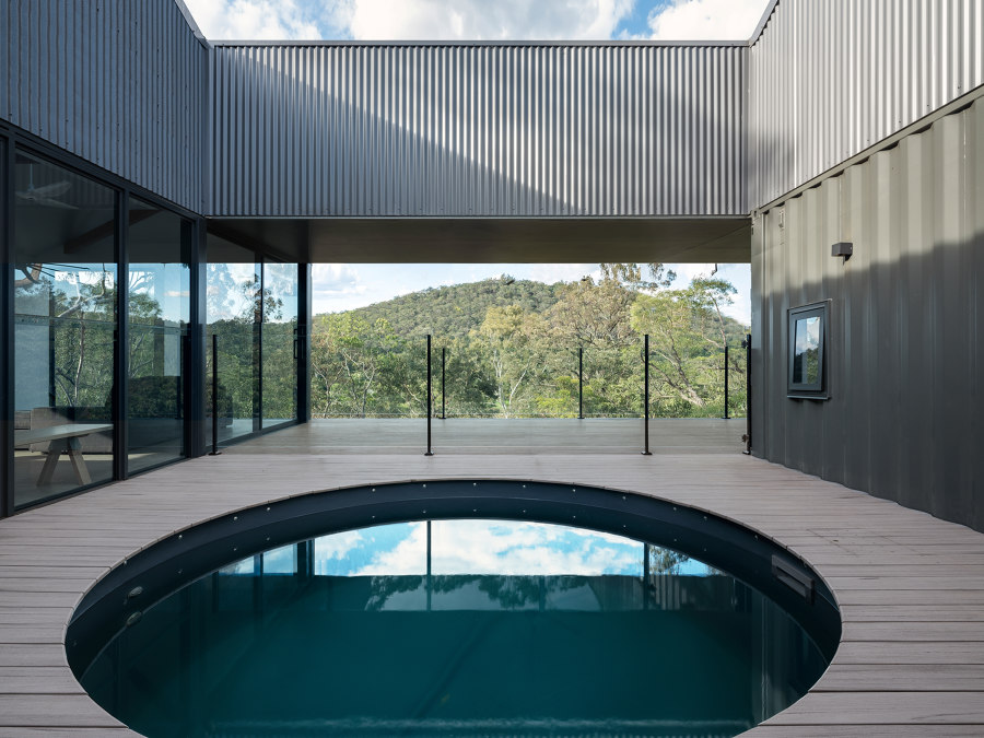 Colo Crossings House by Benn + Penna Architects | Detached houses