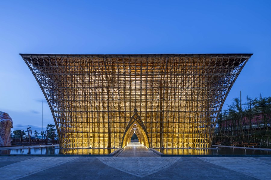 Grand World Phu Quoc Welcome Center von Vo Trong Nghia Architects | Messe- und Ausstellungsbauten